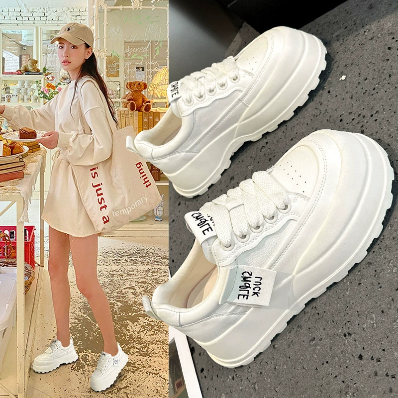 Легкие дышащие белые туфли на толстой подошве из натуральной кожи для женщин, популярные новые весенние женские туфли 2024 года, Супер популярные повседневные спортивные