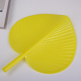 Old-Fashioned Cooling Fan Summer Jigong Cattail Fan Ancient Style Small Fan Manufacturer Children's Mosquito Repellent Plastic Banana Fan Wholesale
