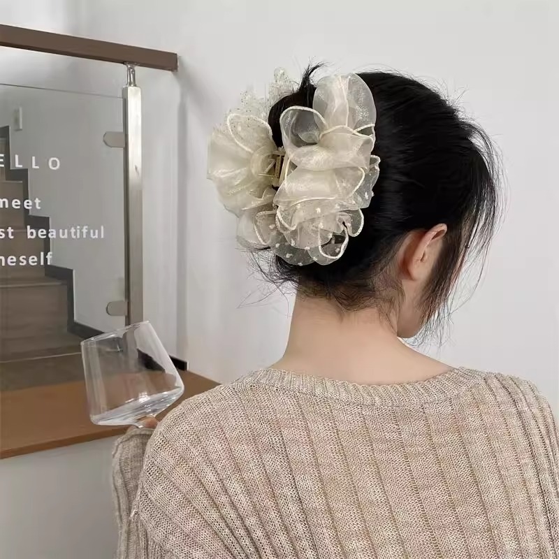 クラウドボウサメクリップヘアアクセサリーバブルグリッパー女性の 2025 新しい後頭部ヘアアクセサリープリンセスヘアピン|undefined
