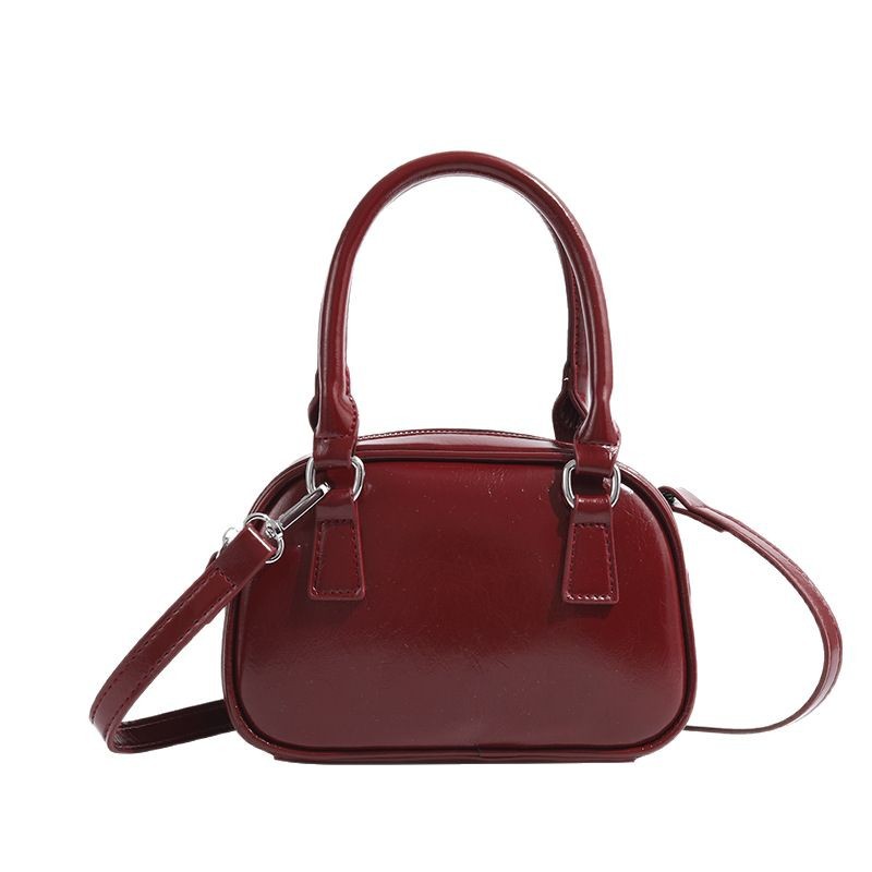 2025 New Red Underarm Bag For Women Korean Style Niche Design Small Square Handbag Luxury Crossbody Bowling Bag - Thumbnail 5