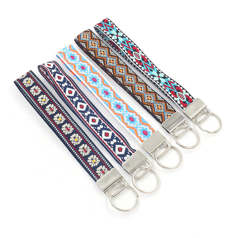 Cross-border embroidery key chain ethnic style handmade wristband retro long pendant supply Amazon hot