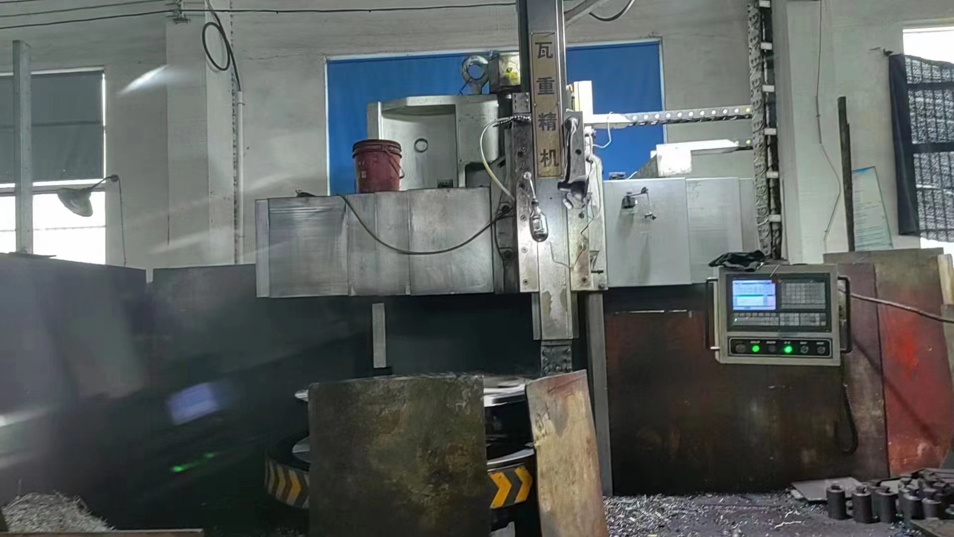 转让瓦重CQ5116D数控立式车床工作台直径1400