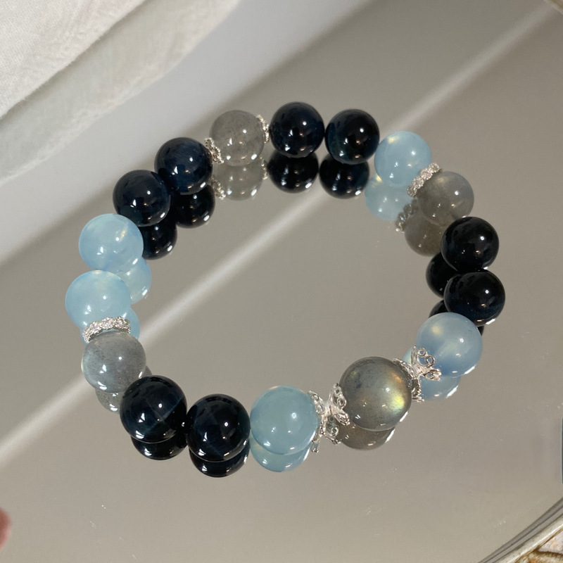Natural Small High-quality Eagle Eye Stone Sea Blue Sapphire Blue Tiger Eye Tea Crystal Crystal Bracelet Niche Design Gift Giving Couple