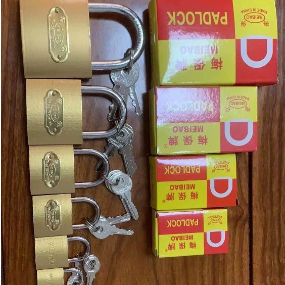 Прямые продажи от производителя имитационных медных навесных замков, индивидуальные односторонние замки для домашнего использования против кражи, оптовая продажа мини-замков.