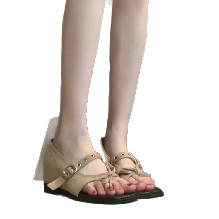 Frase Retro cinturón botón sandalias de dedos desnudos mujeres verano 06 altura interior botón arco zapatillas frías
