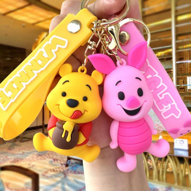 New Cartoon Pooh Bear Keychain Tigger Doll Bag Pendant Car Key Chain Doll Machine Small Gift