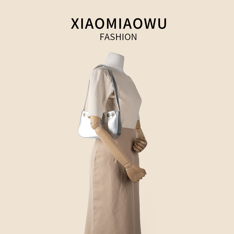 Lässige rote PU-Schultertasche mit Kordelzug-Reißverschluss, vielseitige kleine quadratische Tasche, High-End-Feeling, Achseltasche im neuen Herbststil_voghion.com