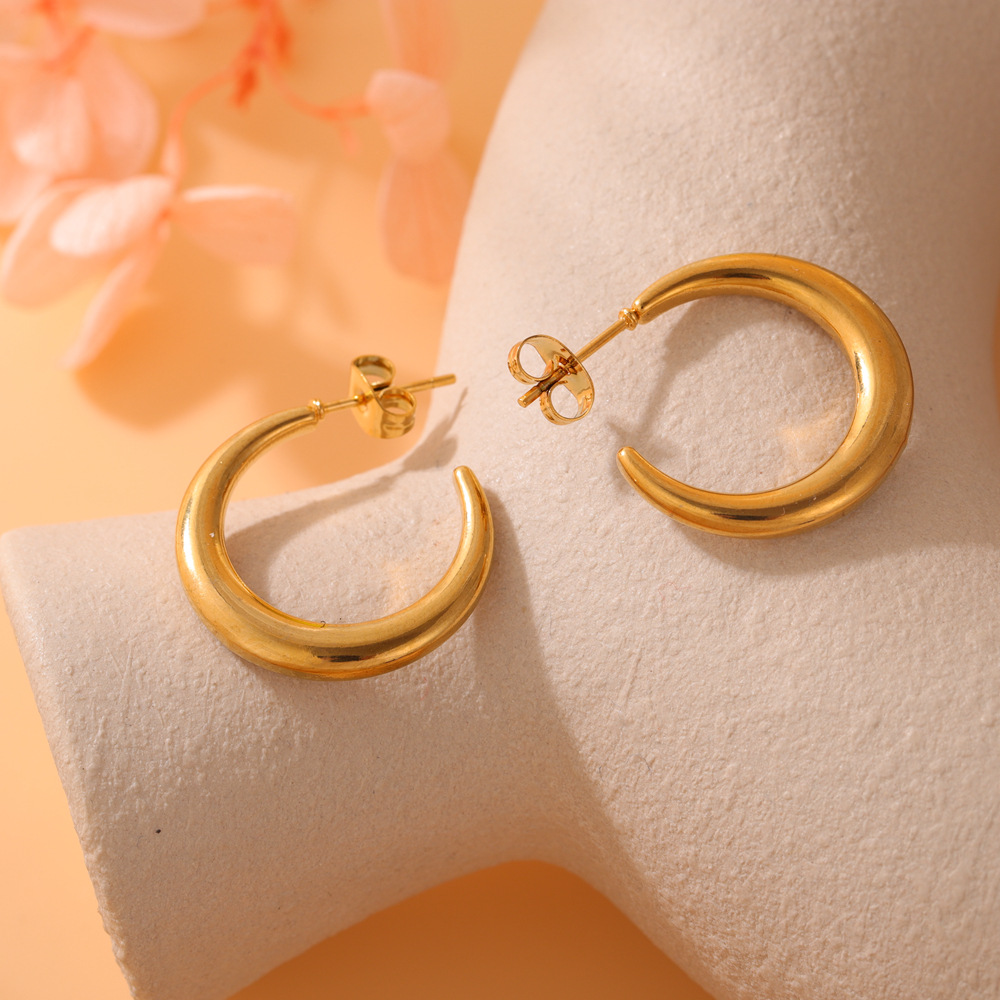 Pendientes de acero inoxidable estilo europeo, minimalista y ligero