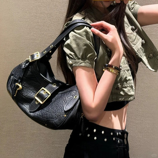 ��ʽ�͹řC܇Ҹ�°�Ů���ٷ������������{�玧���Æμ編��С��