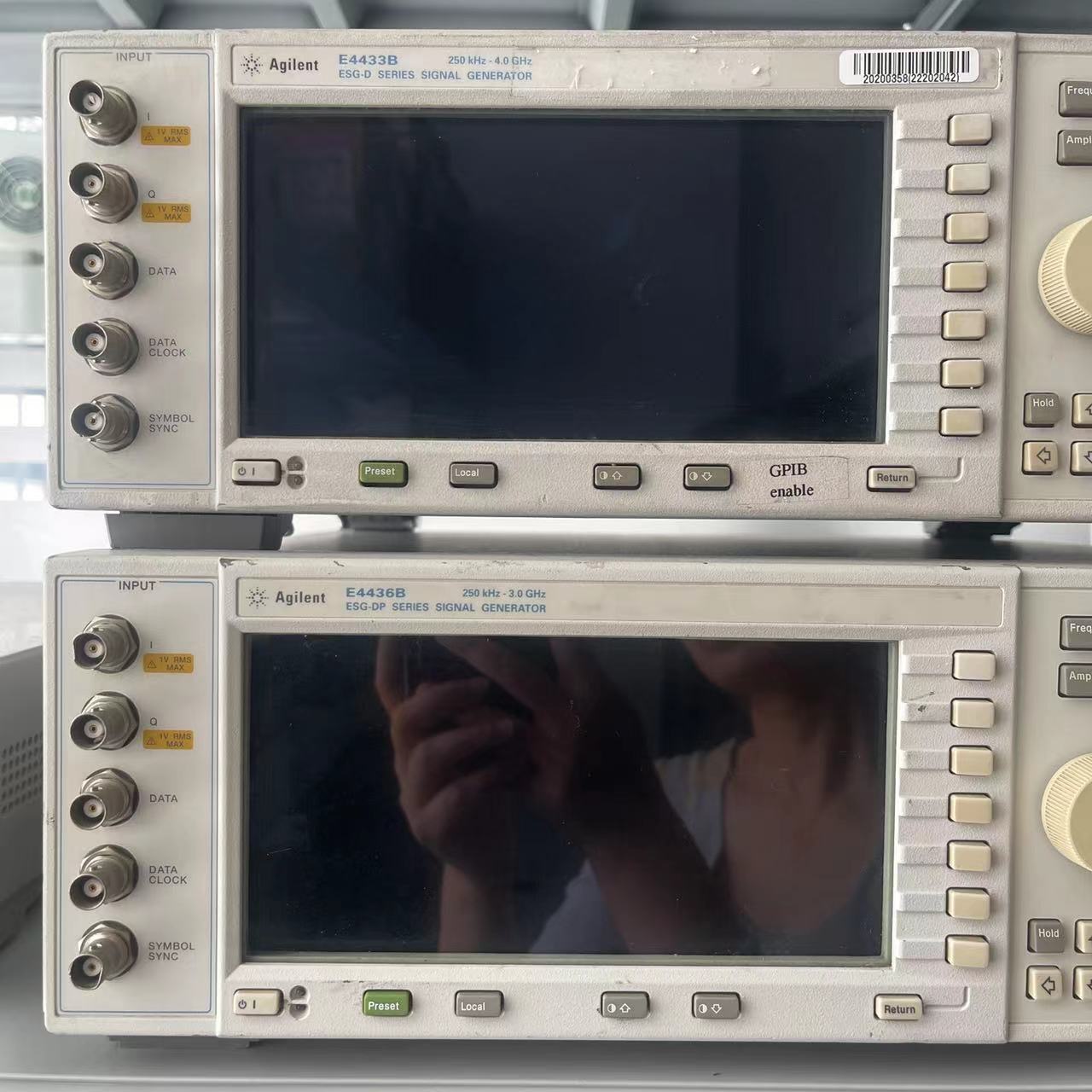 优惠出 安捷伦 E4433B/36B/38C/34B/37B 数字信号发生器