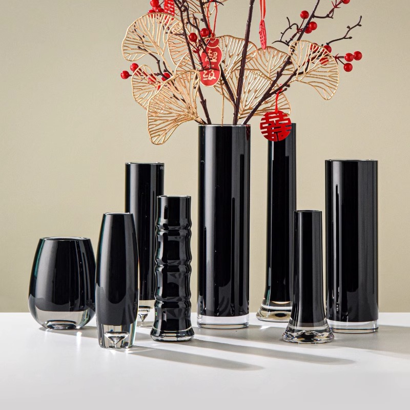 Importado PC anti-caída pequeño jarrón negro decoración en el hogar simple creativo sobre flores ligeras de lujo jarrón de escritorio