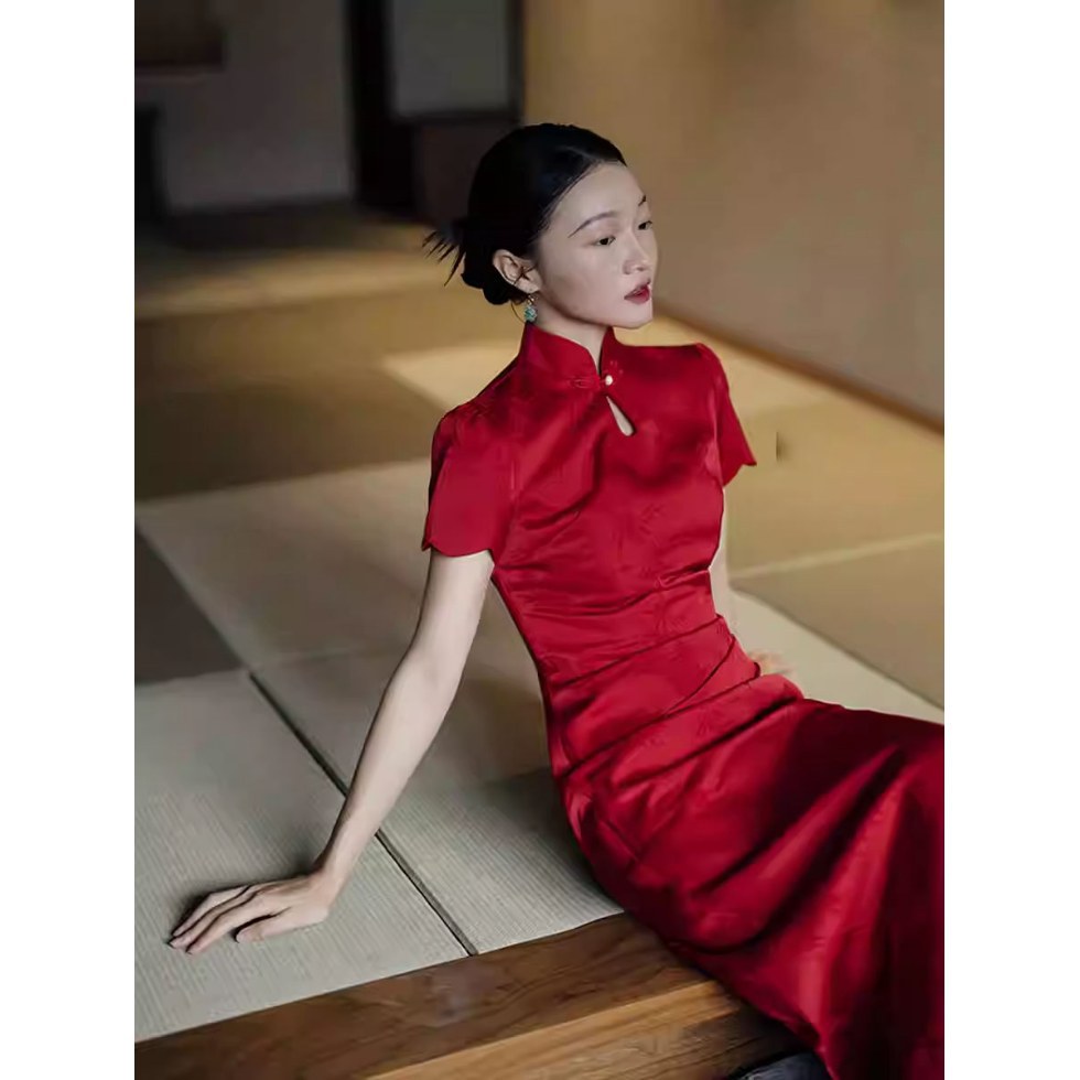 [Blooming Flowers] Bride's Improved Cheongsam Toasting Dress Red Engagement Dress Chinese Style Slim Dress