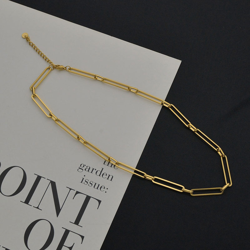 European And American Long Square Interlocking Chain Bracelet Simple Thick Chain Necklace Wholesale display picture 5