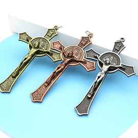 挂饰挂件;金属工艺品;其他装饰摆件