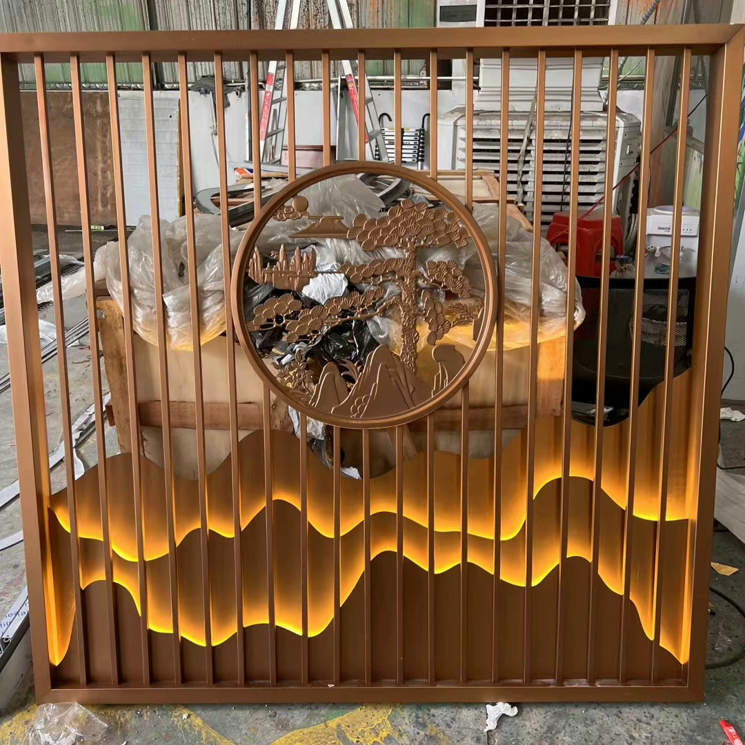 玫瑰金迎客松不锈钢屏风别墅户外假山背景墙金属玄关带灯发光隔断