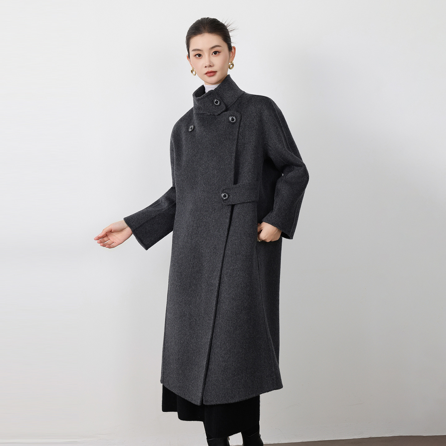 2025 Autumn and Winter New Stand Collar Korean Wool Coat for Women Hepburn Style Thickened Woolen Coat Trendy Cashmere Coat for Women