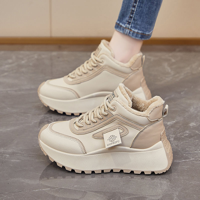 Zapatos de papá de alta calidad para mujeres coreanas nuevos 2025 otoño estudiantes corriendo cómodos zapatos deportivos con suela gruesa aumentada zapatos casuales para mujeres