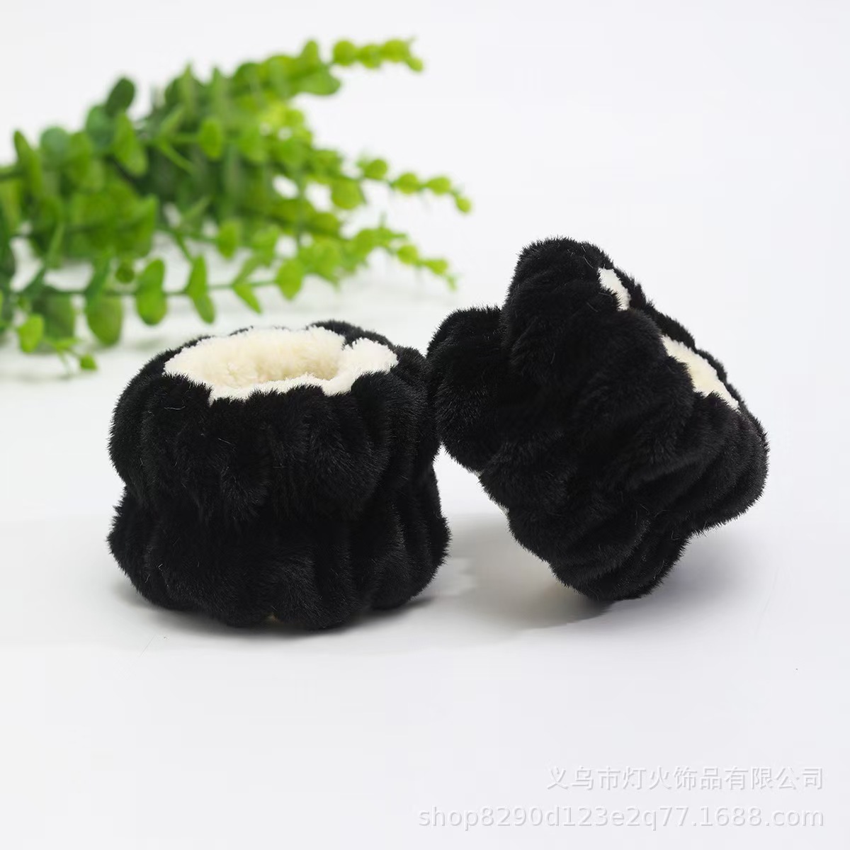 Otoño e invierno lindo oso lavado de cara con banda para el cabello, terciopelo de conejo de jade, banda para el cabello de dibujos animados tridimensional a juego, maquillaje, mascarilla facial, accesorios para el cabello