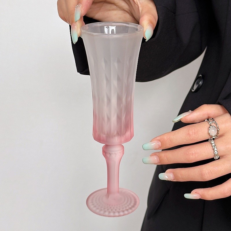 Taza de vidrio de niña rosa gradiente esmerilado artístico, copa de vino de lujo ligero, copa de vino tinto, copa de champán, copa de vino dulce