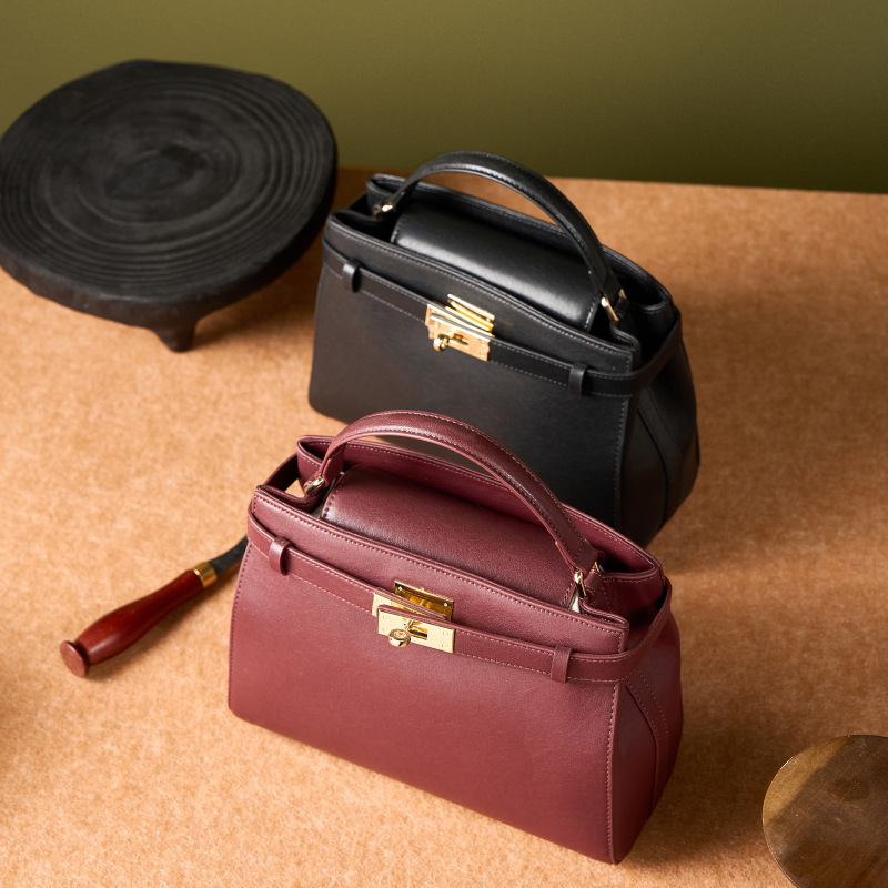 Retro Oil Wax Leather New Shoulder Genuine Leather Handbag For Women, Summer Fashion High-End Commuter Versatile Crossbody Bag - Thumbnail 4