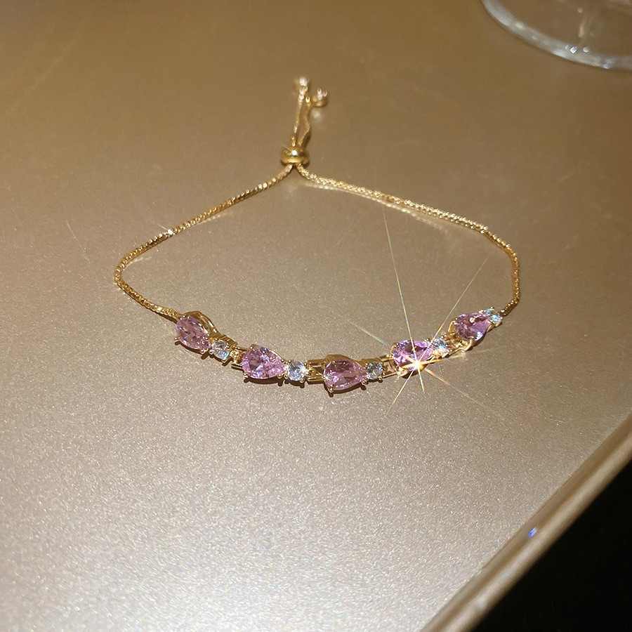 Golden bracelet drop-shaped
