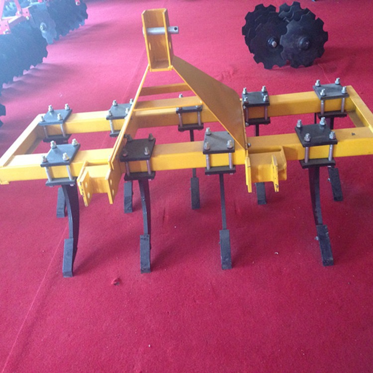 深耕机  出口深耕机  拖拉机悬挂深松机  厂家批发深松机