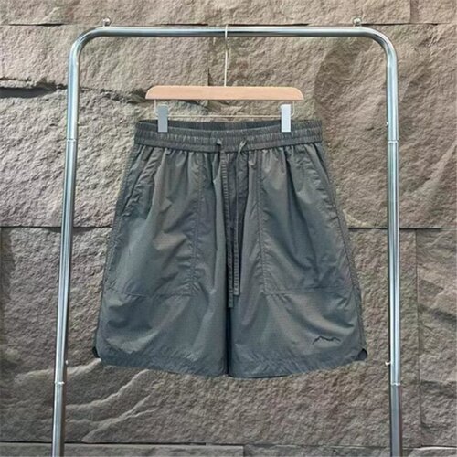 Men's Trendy and Versatile 2024 Summer Sports Shorts with Breathable Mesh, Solid Color, Elastic Waist, and Five-Finger Beach Pants