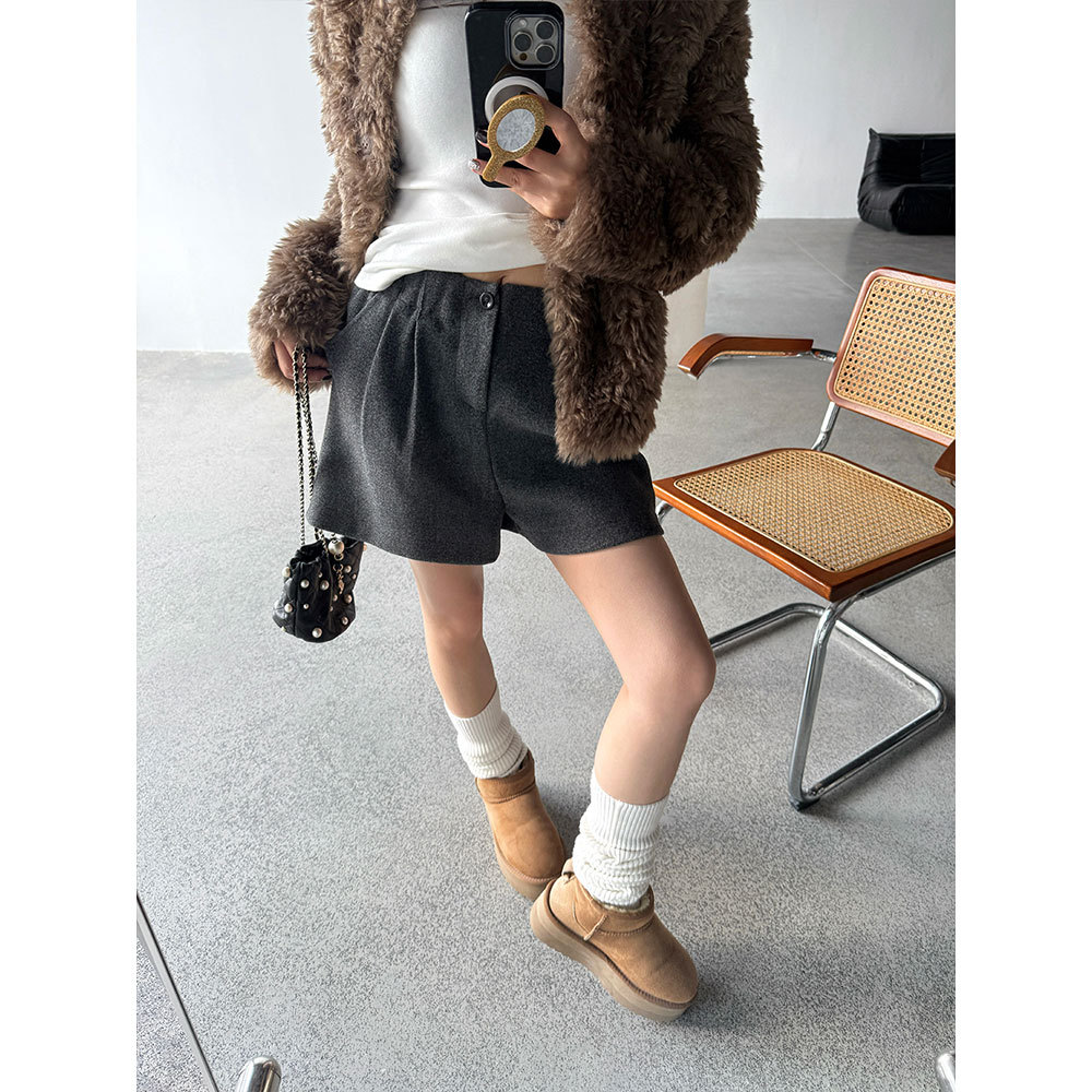 【王琪芝】韩系百搭毛呢短裤女秋冬高腰显瘦压褶松紧腰休闲WQ078