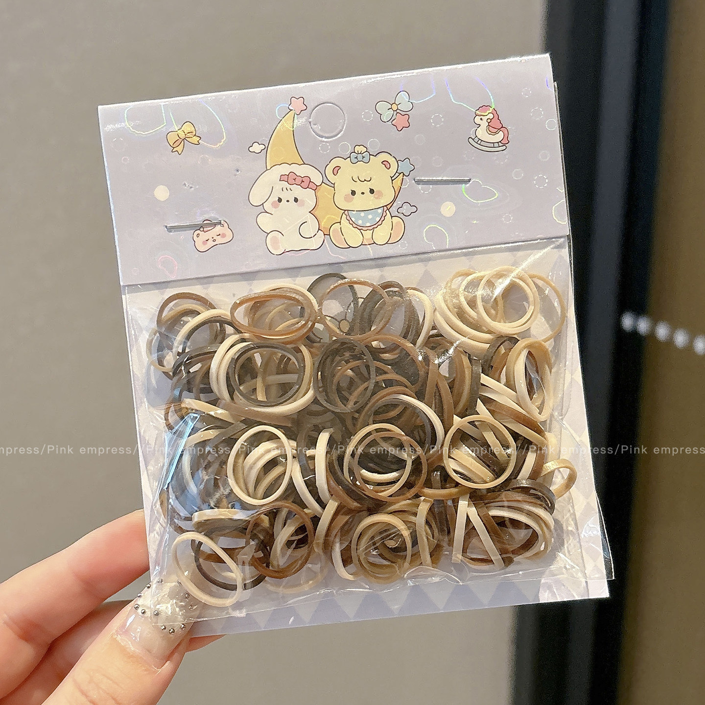 1# 암갈색 헤어끈(약 200개) 직경 약 1.5cm, 폭 약 0.2cm