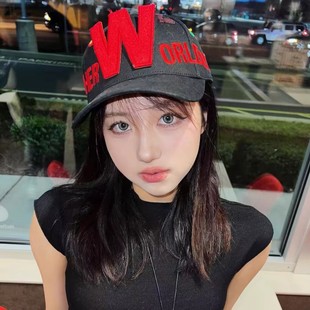 Walter Van Beirendonck�ʺ����������w����ñW��ĸ�̽�����ñ��
