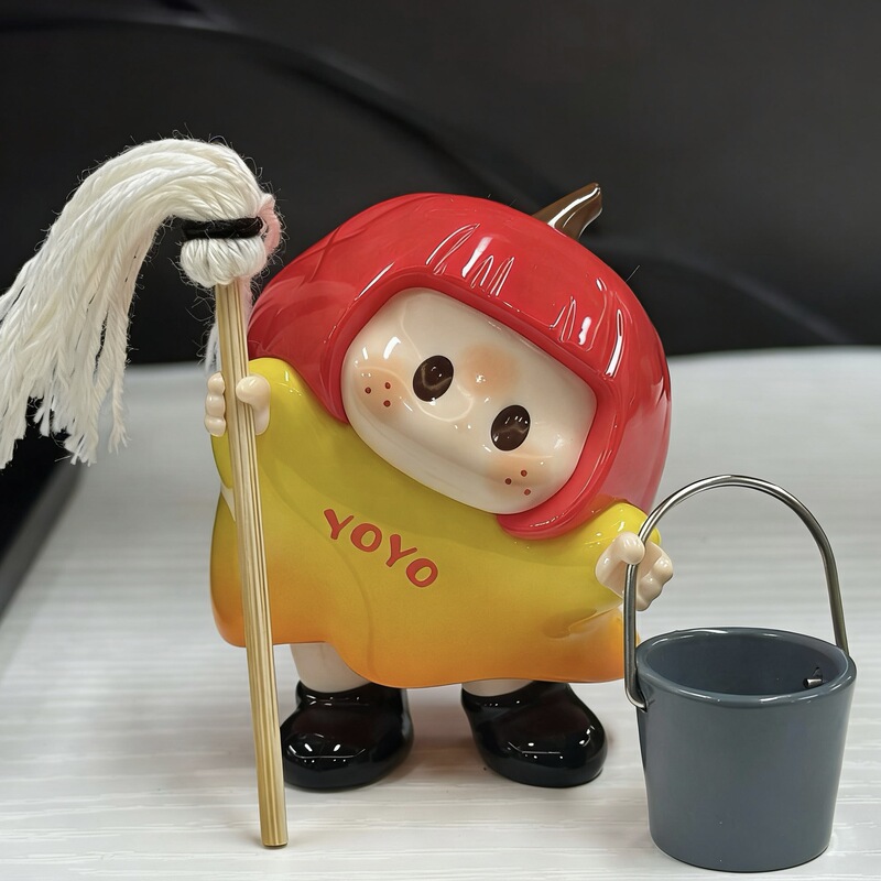 High-Appearance Value Yoyo Youyou-Chan Hand-Held Decorative Accessories, Mop, Bucket, Miniature Model, Ornament, Prop, Cute and Affordable