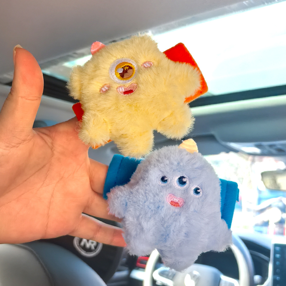 Creativo pequeño monstruo mango de automóvil guante de freno de mano de automóvil general mango de puerta interior guante de techo