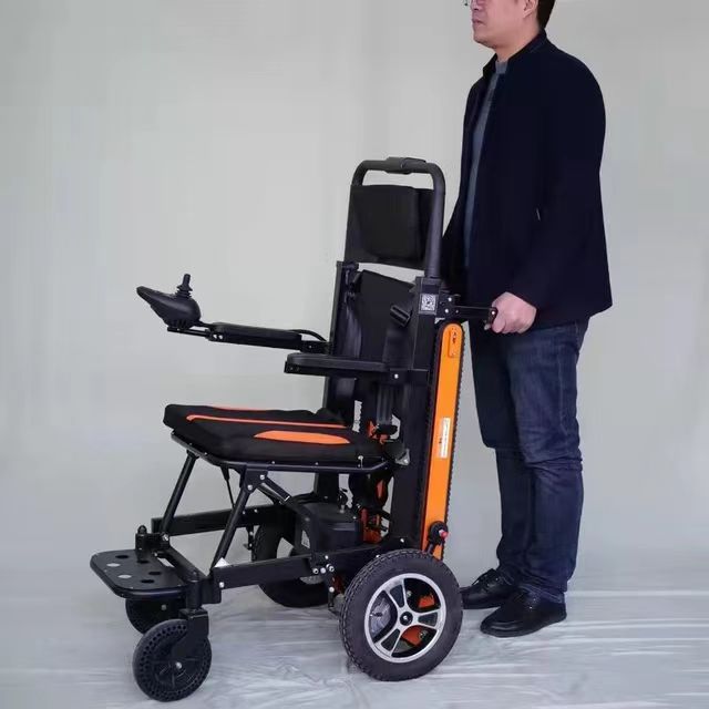 Export Best-Selling Stair Climbing Machine for the Elderly and Disabled, Electric Tracked Stair Climbing Machine, Wheelchair, Foldable Electric Vehicle
