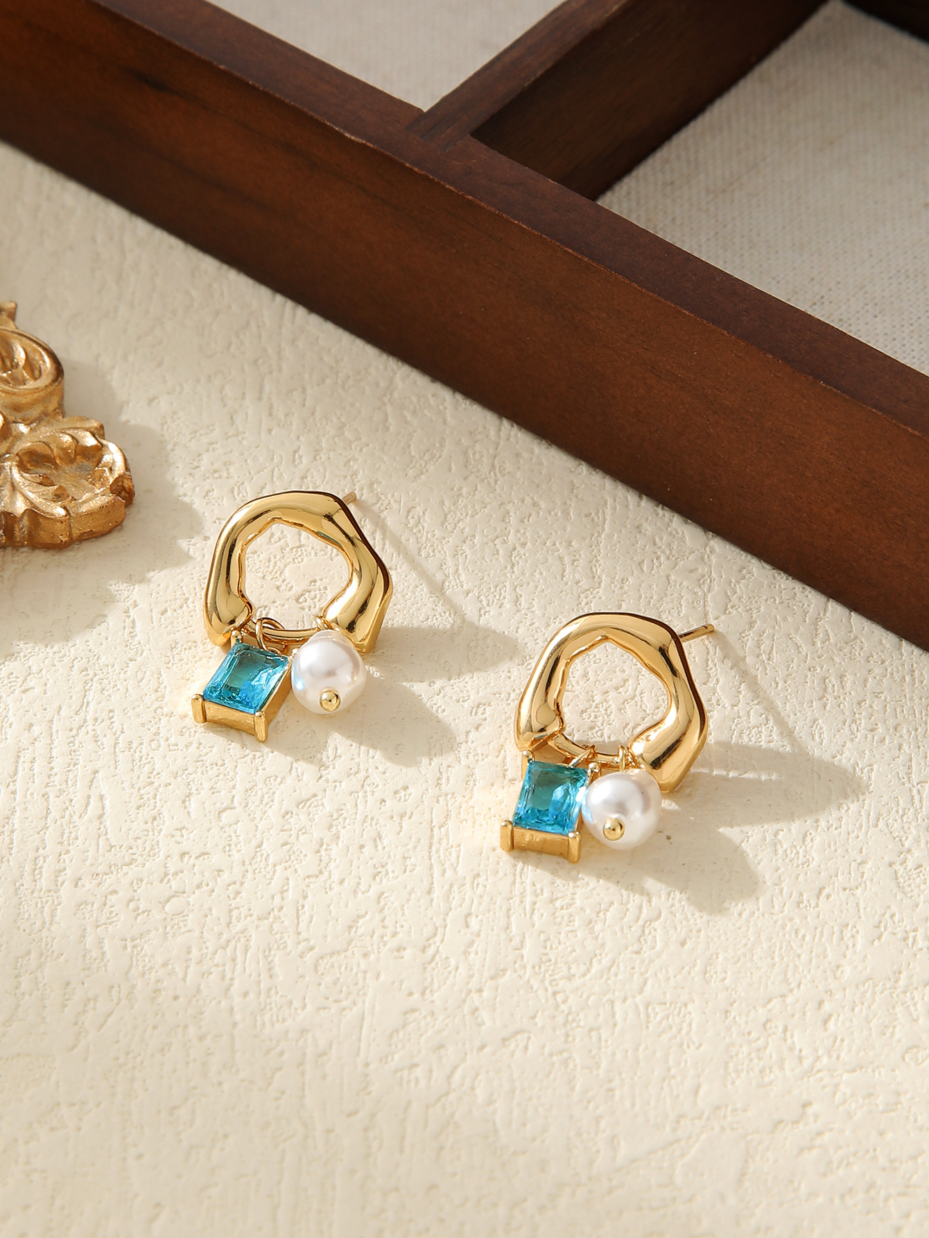 Ear Studs Classification 1 Pair Quantity 1 Pair French Style Geometric Pearl Plating Inlay Titanium Steel Zircon Zircon Ear Studs