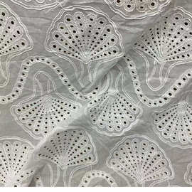 夏装高端重工镂空盘带盘绳绣花布 3股棉绳+鱼丝线水溶绣花布面料