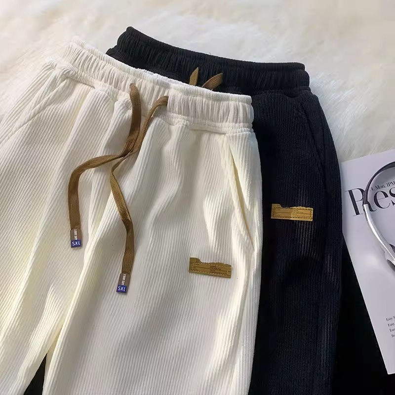 Herren Cordhose Mit Weitem Bein Für Einen Lässigen Look_voghion.com