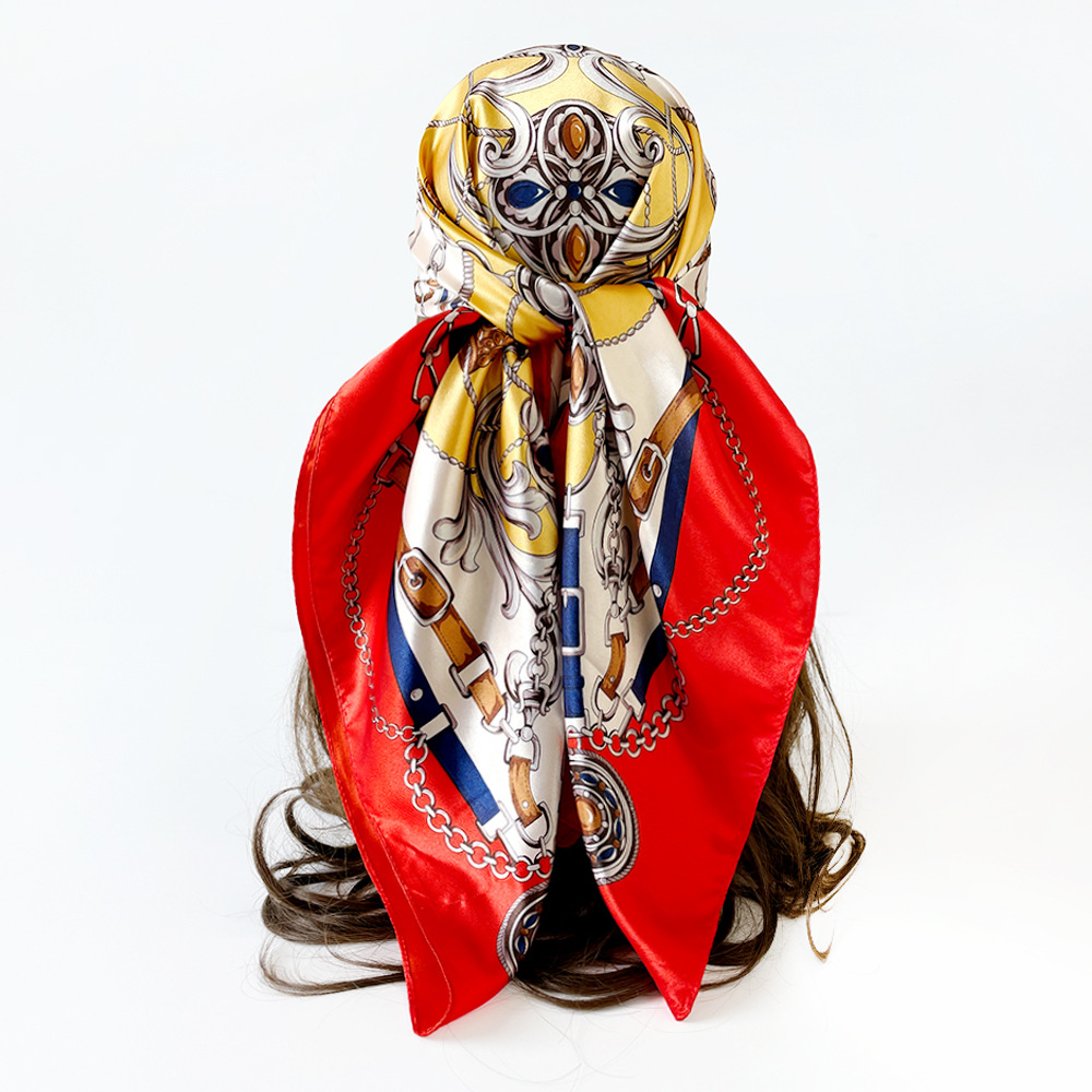 Classic Chain Printed Silk Square Scarf For Women Fashion Accessory_voghion.com