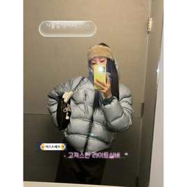 现 2025冬季新款韩国设计师郑秀晶金冬天同款轻量排骨羽绒服
