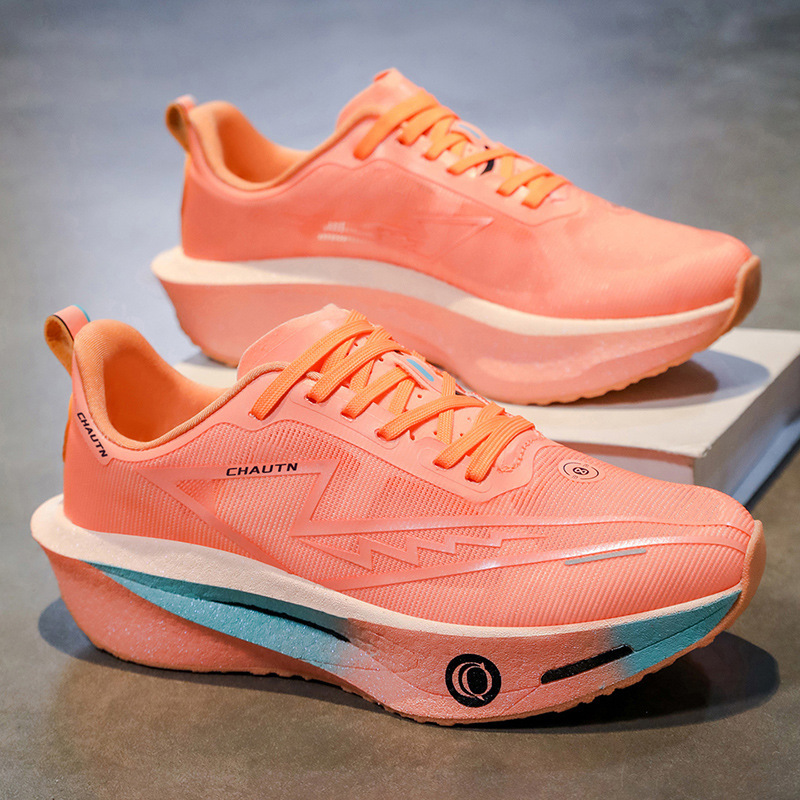 Carbon Plate Running Shoes, Lightweight, Cushioning, Marathon-Resistant, Wear-Resistant Casual Sports Shoes, Same Style for Men and Women, Couple Shoes, Breathable for Summer Carbon Plate Running Shoes, Lightweight, Cushioning, Marathon-Resistant, Wear-Resistant Casual Sports Shoes, Same Style for Men and Women, Couple Shoes, Breathable for Summer