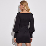 Ретро сексуальный лонгслив, фонарь, вечернее платье, 2023, европейский стиль, с акцентом на бедрах, облегающий крой, квадратный вырез