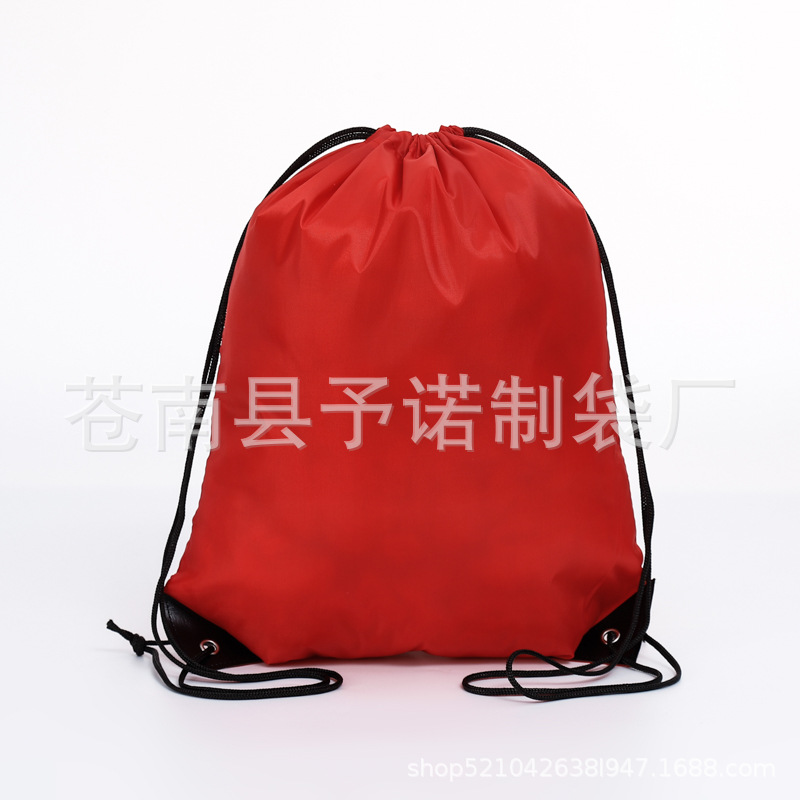 210d bolsa de cordón de poliéster en stock con cordón de hombro bolsa de almacenamiento transfronteriza mezclar y combinar traje de poliéster bolsa de cordón