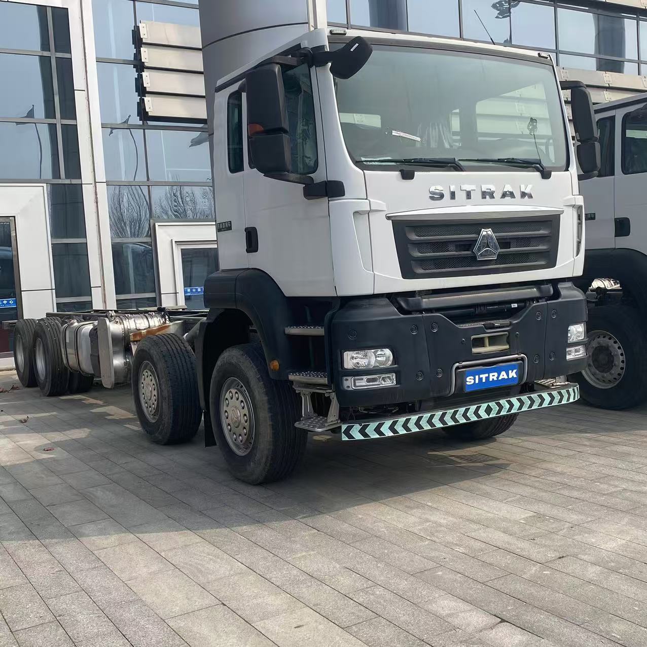Cross-Border Howo Four-Wheel Front and Eight-Wheel Rear Engineering Dump Truck, Soil Transport Dump Truck