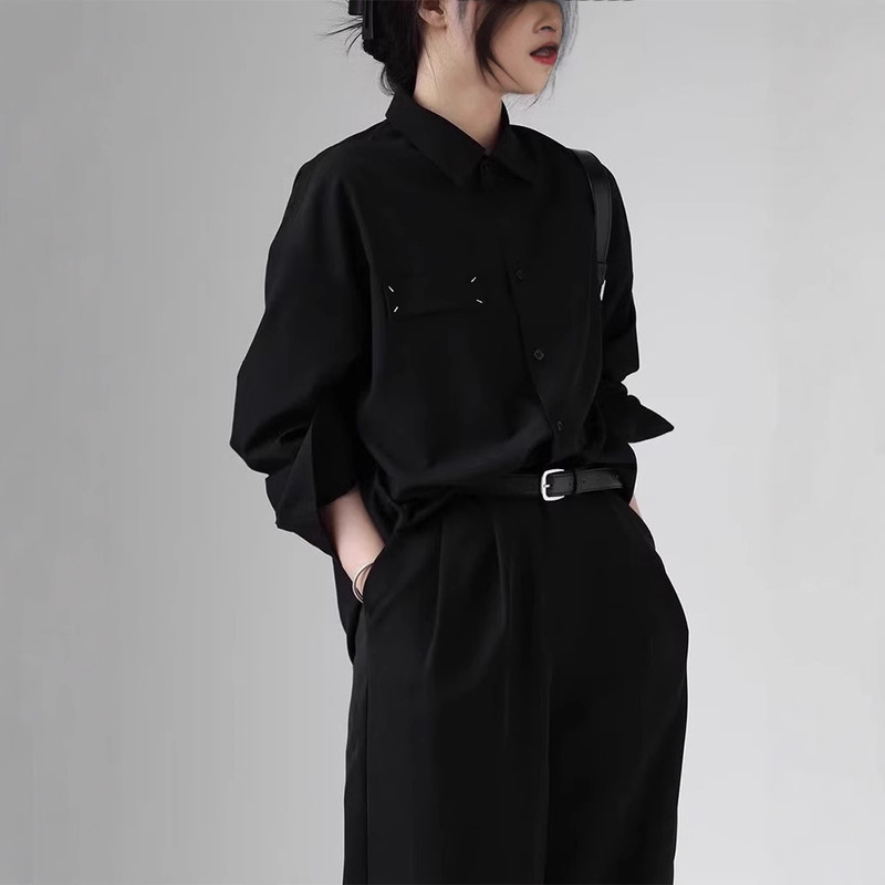 [Factory in stock] cold black shirt women's autumn and winter new retro loose shirt French folded top