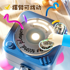 クリエイティブはレトロな蓄音機のキーホルダーを回転させます。ミニ録音できます。
