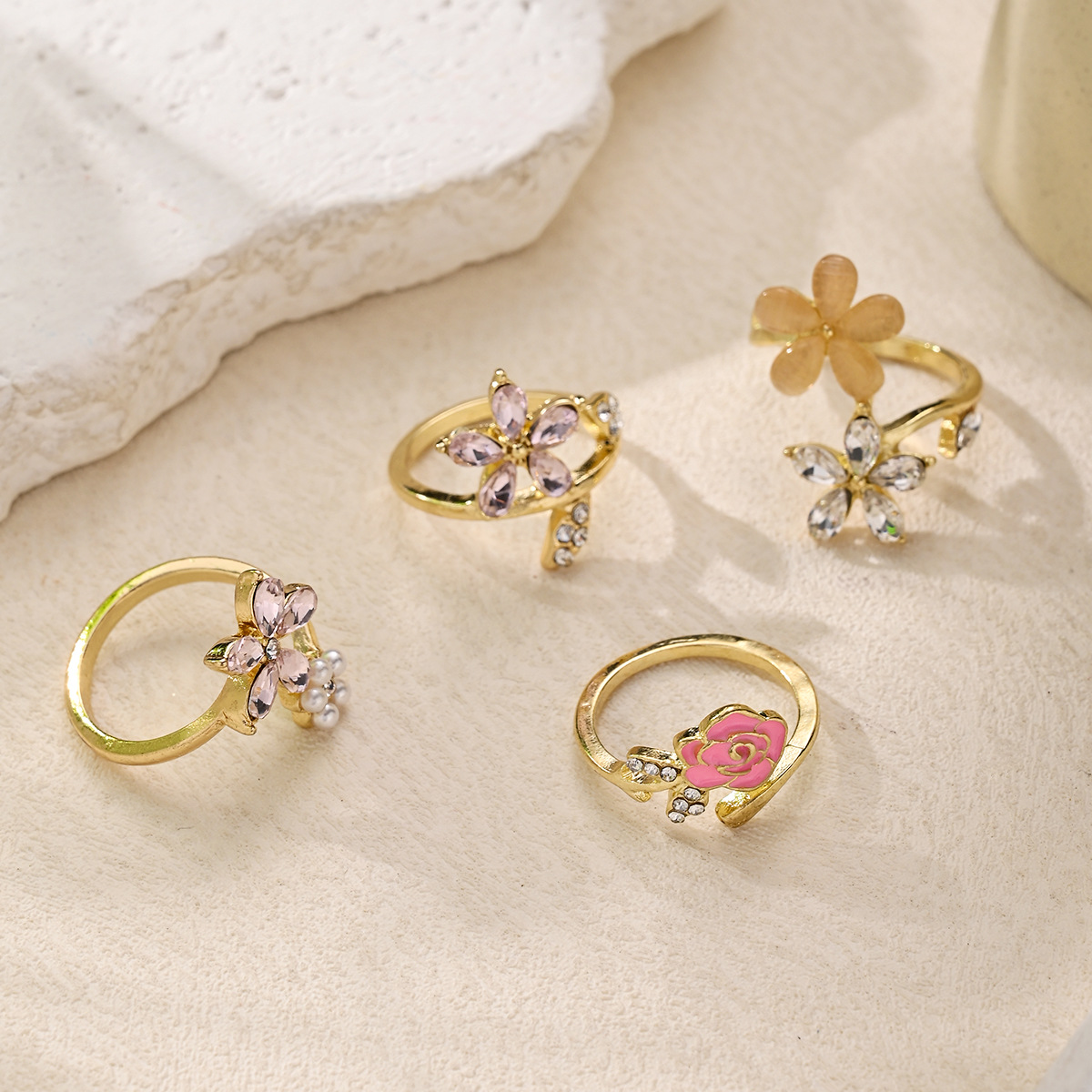 Minimalist Stackable Ring Set With Cubic Zirconia For Women_voghion.com