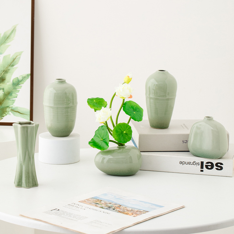 Dutu Simple and Creative Green Small-Diameter Ceramic Vase Living Room B&B High-End Flower Arrangement Green Plant Decorative Ornaments
