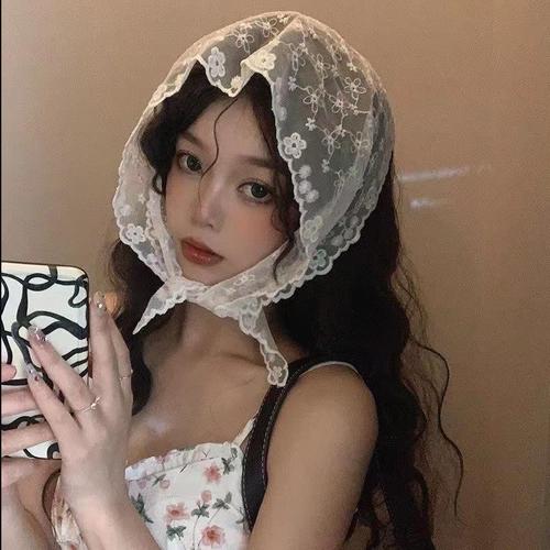 Lady Lace Crochet Scarf Vintage Triangular Band Headband for Girls Cute Sweet Little Collar Head Decor