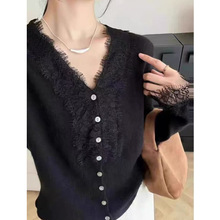 2025法式V领睫毛蕾丝开衫针织打底衫秋冬设计师感内搭绝美