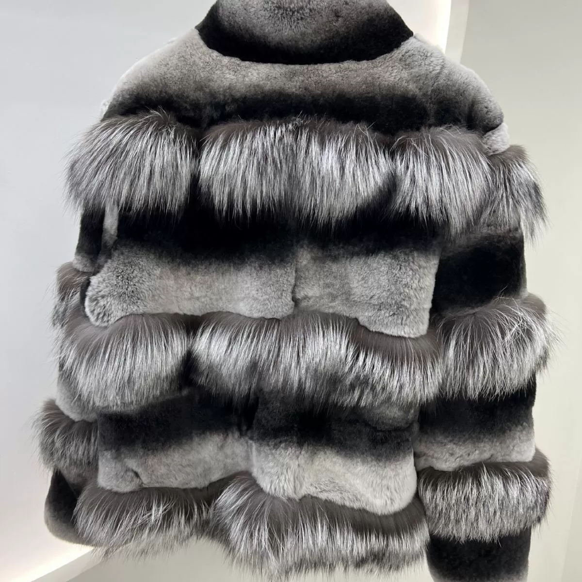 Хайнаньская меховая осень-зима новинка контрастный воротник stood light luxury Totoro лиса норка зайчик мех лоскутный лиса серебристый мех куртка