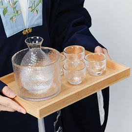 酒杯;收纳密封罐;玻璃杯